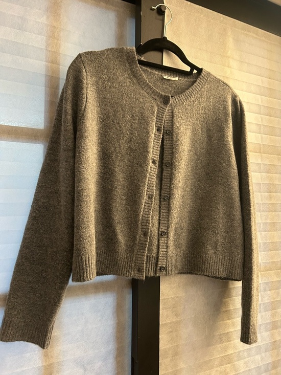 Ardene Sweaters - Ardene Gray Button-Up Crewneck Cardigan